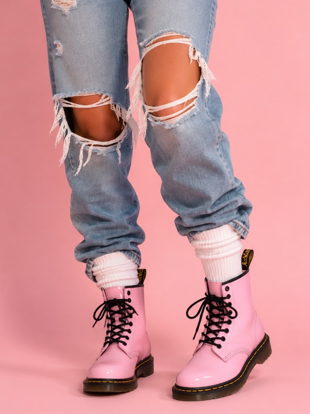 Dr. Martens 1460 Patent Lamper Light Pink 8-Eye Lace-Up Boots size 6